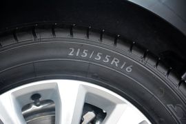 2015款大众迈腾1.8TSI尊贵型