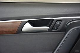 2015款大众迈腾1.8TSI豪华型