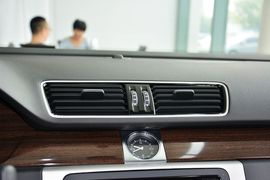 2015款大众迈腾1.8TSI豪华型