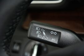2015款大众迈腾1.8TSI豪华型