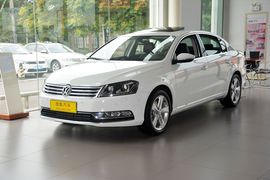 2015款大众迈腾1.8TSI豪华型