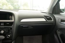 2015款奥迪A4L