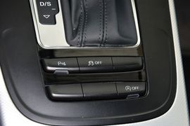 2015款奥迪A4L