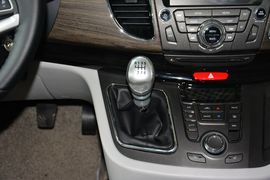 2014款江淮瑞风M5