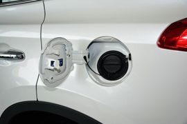 2015款丰田RAV4
