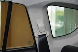 2015款丰田RAV4