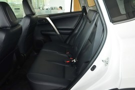 2015款丰田RAV4