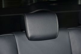 2015款丰田RAV4