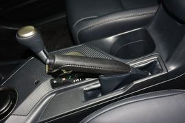2015款丰田RAV4