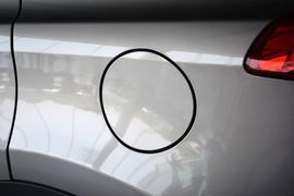 2015款丰田RAV4