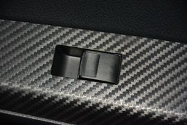 2015款丰田RAV4