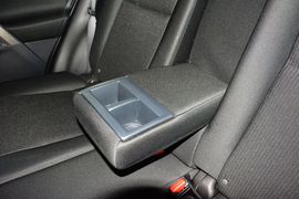2015款丰田RAV4