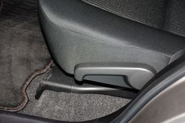 2015款丰田RAV4