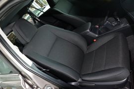 2015款丰田RAV4