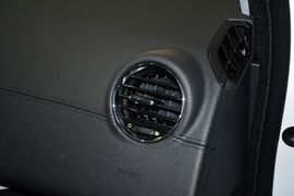 2015款标致3008