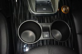 2015款标致3008