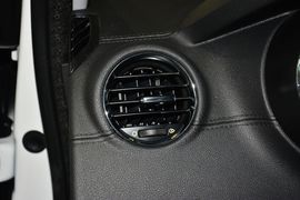 2015款标致3008