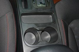 2015款奔腾X80
