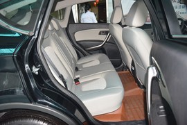 2015款奔腾X80