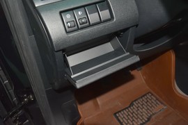 2015款奔腾X80