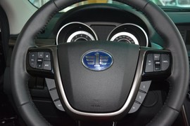 2015款奔腾X80