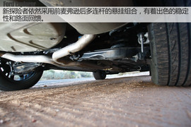 2016款福特探险者试驾