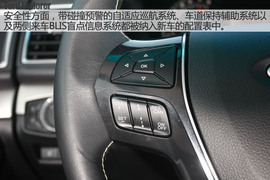 2016款福特探险者试驾