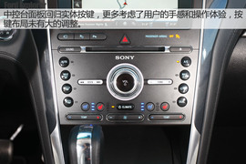 2016款福特探险者试驾