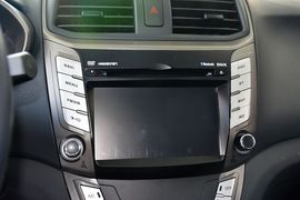 2016款海马M3