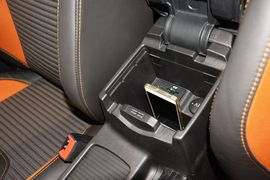 2015款福特福克斯两厢1.5L