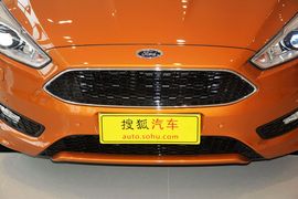 2015款福特福克斯两厢1.5L