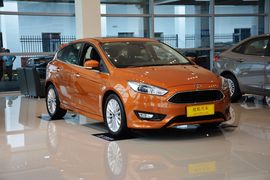 2015款福特福克斯两厢1.5L