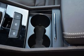 2016款斯柯达全新速派TSI380旗舰型