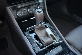 2016款斯柯达全新速派TSI380旗舰型