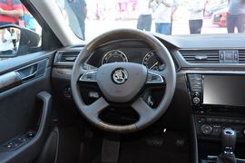 2016款斯柯达全新速派TSI380旗舰型