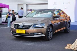 2016款斯柯达全新速派TSI380旗舰型