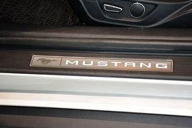 2015款福特Mustang