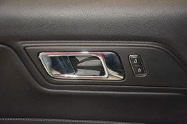 2015款福特Mustang
