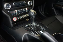 2015款福特Mustang