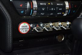 2015款福特Mustang