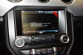 2015款福特Mustang