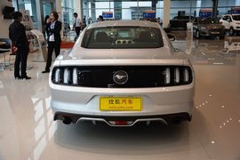 2015款福特Mustang