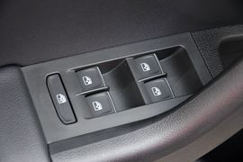 2016款斯柯达明锐1.6L手动智行版