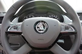 2016款斯柯达明锐1.6L手动智行版