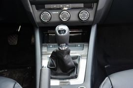 2016款斯柯达明锐1.6L手动智行版