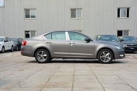 2016款斯柯达明锐1.6L手动智行版