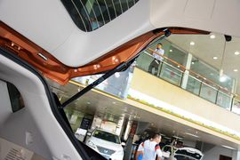 2015款日产楼兰2.5