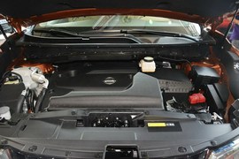 2015款日产楼兰2.5