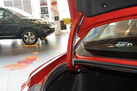 2015款雷诺风朗2.0L时尚版