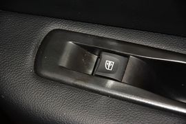 2015款雷诺风朗2.0L时尚版